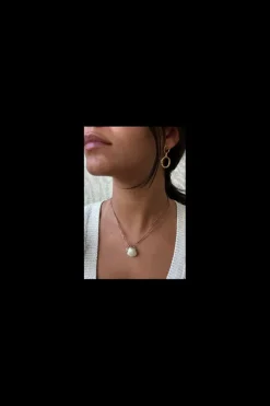 Collar ajustable concha rosa