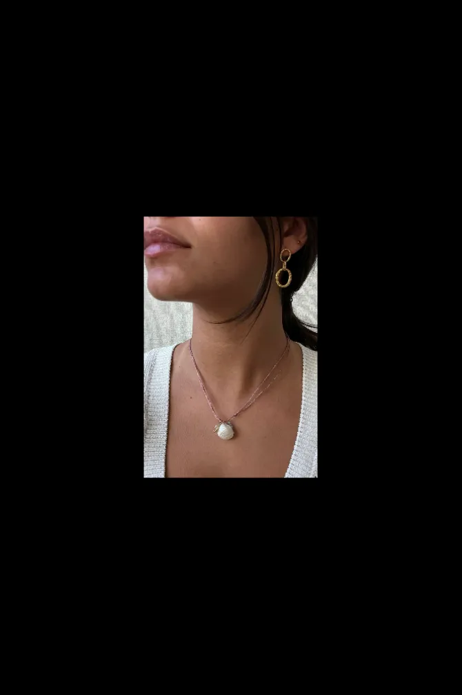 Collar ajustable concha rosa