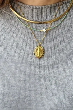 Collar chocker de acero dorado