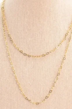 Collar largo de corazones