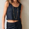 Crop top de asas en color negro