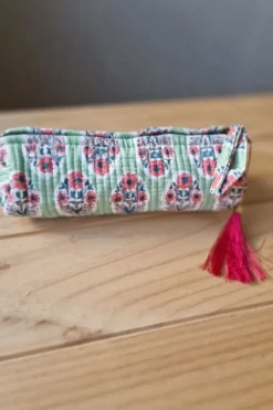 Estuche /neceser pequeño estampado telas Indias verde