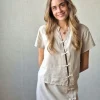 Falda de lino con botones chinos beige