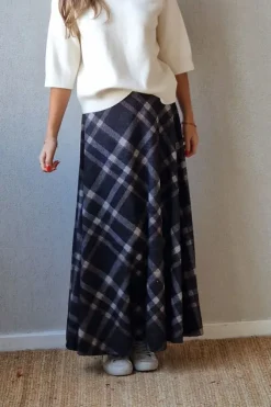 Falda evasé cuadros Gredos negro