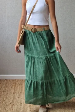 Falda larga tipo lino con cinturón en color verde