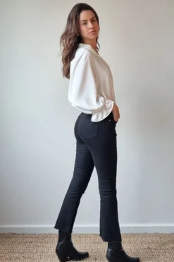 Jeans flare push up negro
