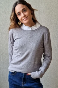 Jersey básico cuello redondo gris