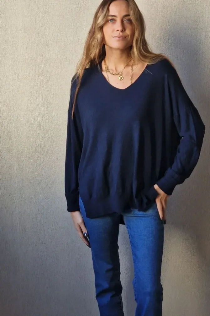 Jersey básico de cuello pico azul marino