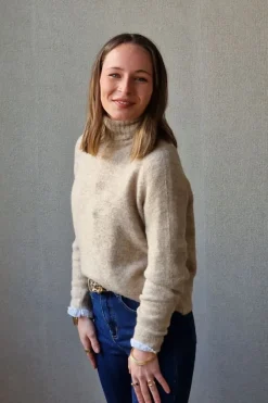 Jersey cuello alto jaspeado beige