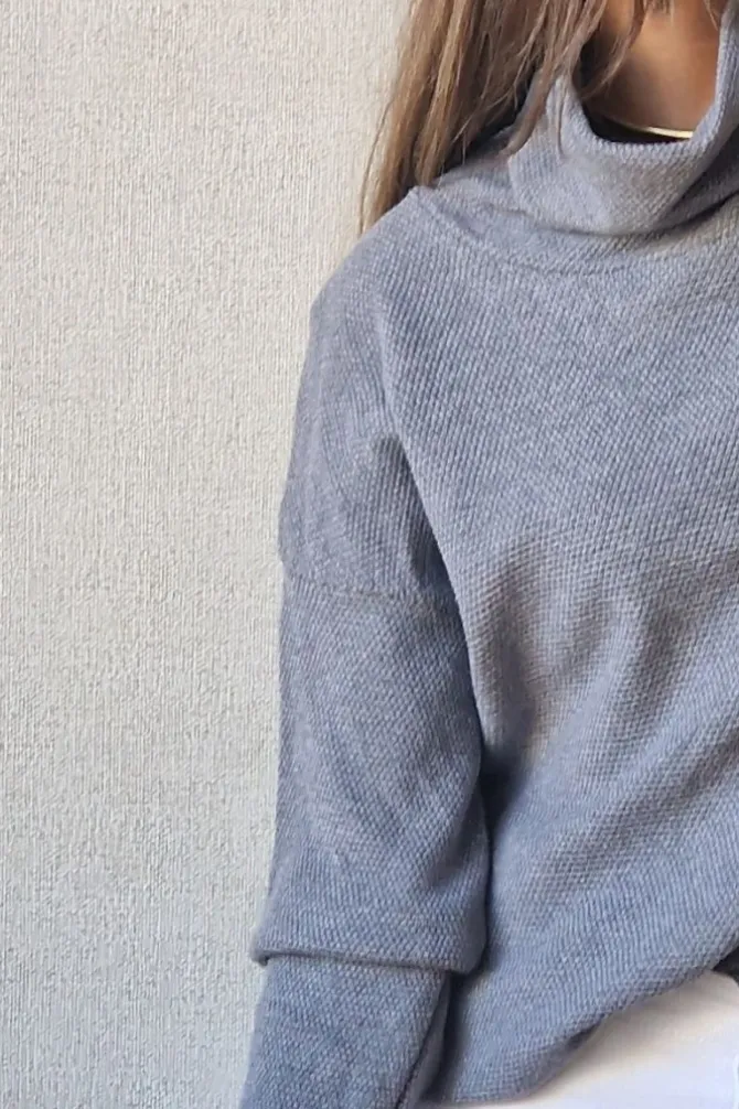 Jersey de cuello cisne punto frio gris