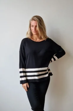 Jersey Negro Rayas Beige