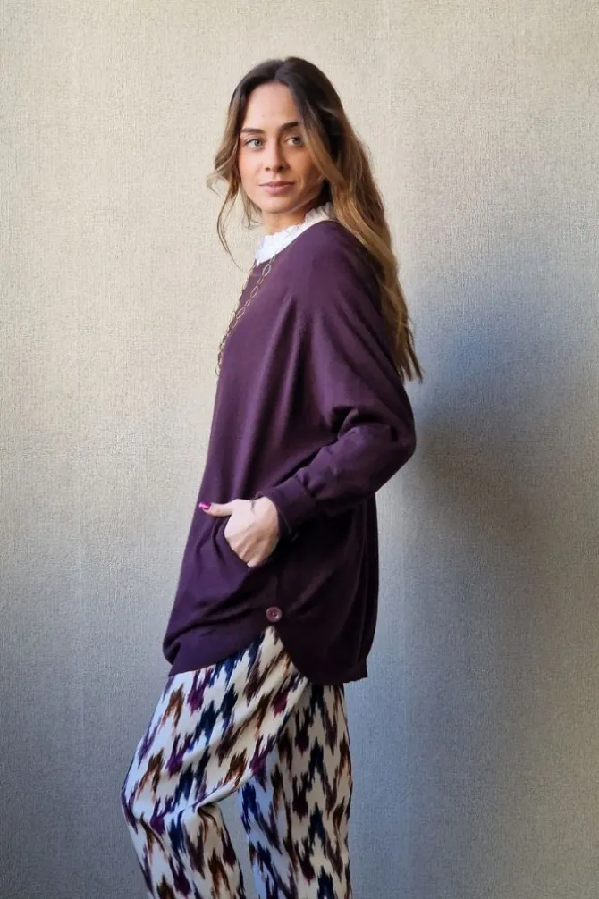 Jersey oversize con botones berenjena