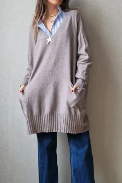 Jersey oversize cuello pico topo