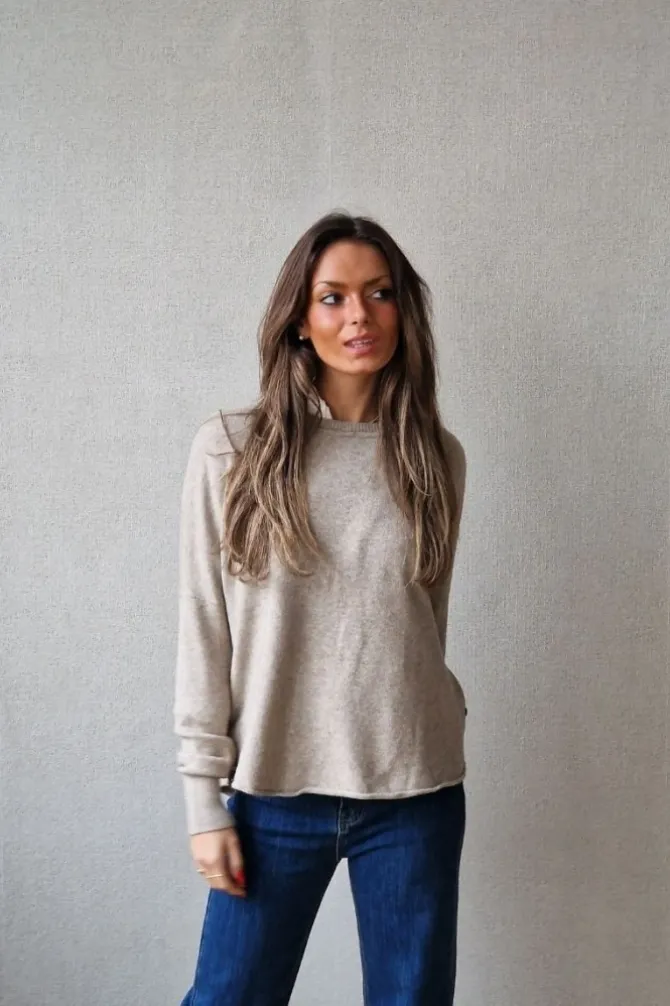 Jersey oversize cuello redondo topo