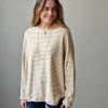 Jersey oversize de rayas finas color beige