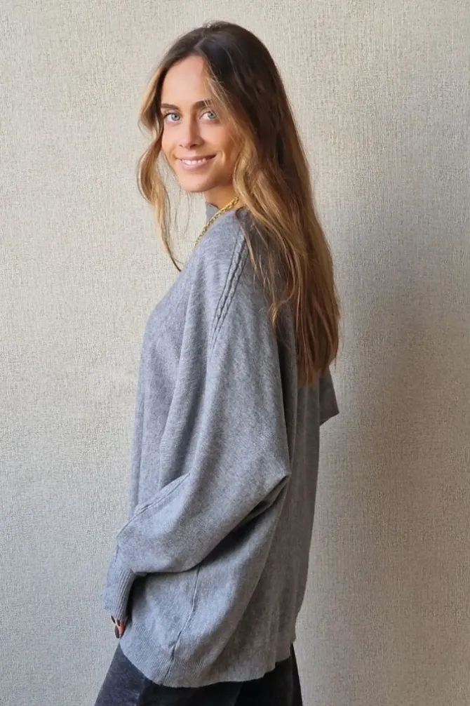 Jersey oversize manga murciélago gris