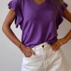 Jersey violeta de manga corta con volantes