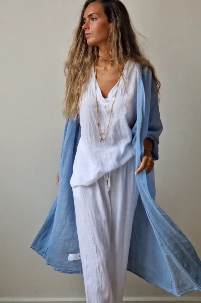 Kimono azul tipo lino con manga tres cuartos
