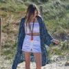 Kimono largo estampado con flores azul marino
