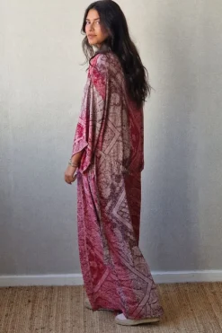 Kimono largo estampado fresa