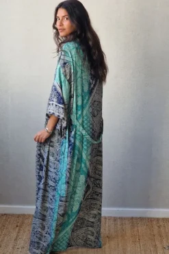 Kimono largo estampado marino y verde