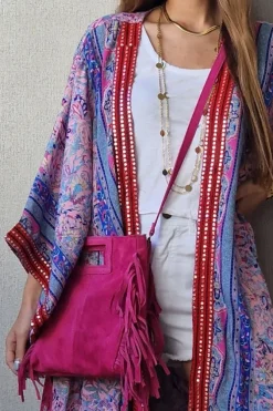 Kimono largo estampado rematado con espejitos tonos rosa
