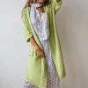 Kimono pistacho tipo lino con manga tres cuartos