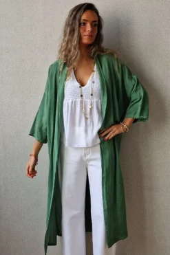 Kimono verde tipo lino con manga tres cuartos