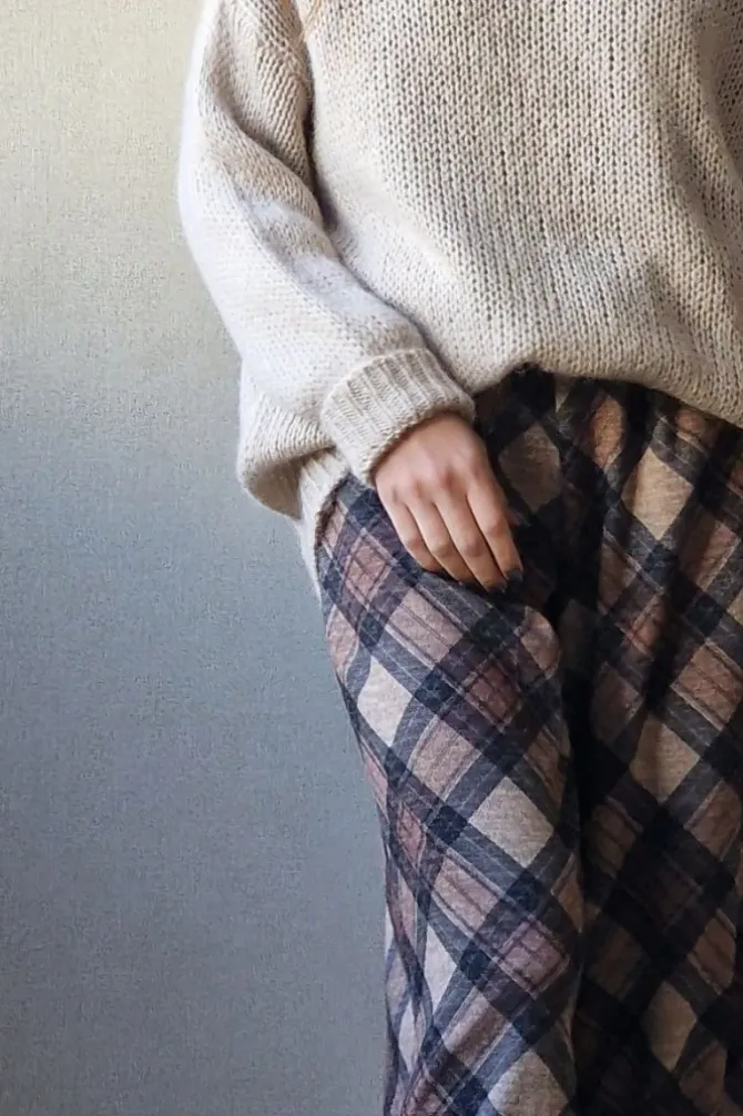 Pantalón de cuadros grandes camel