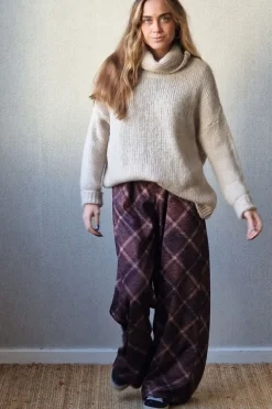 Pantalón de cuadros grandes granate