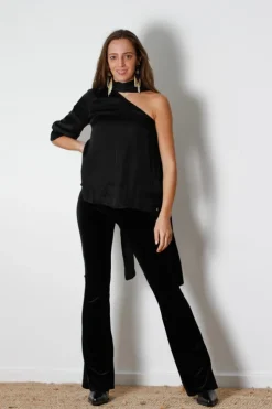 Pantalón de tercipelo negro