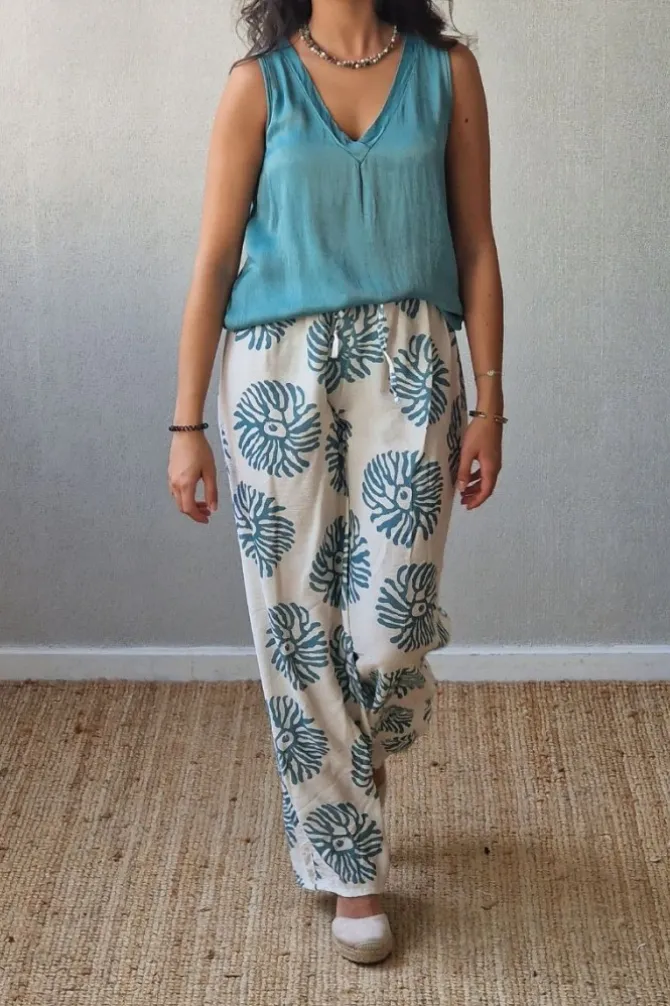 Pantalón estampado corales color verde