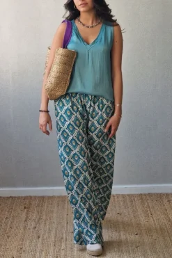 Pantalón estampado ikat verde agua