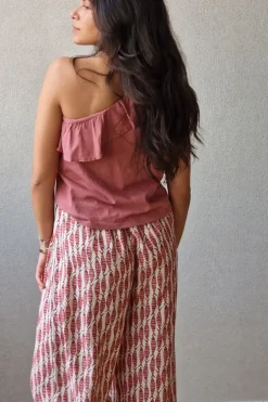 Pantalón estampado peces rosa