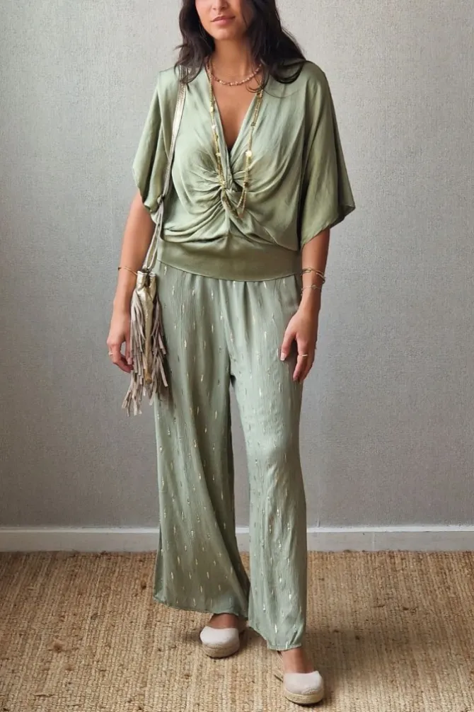 Pantalón tipo bambula verde militar y lurex dorado