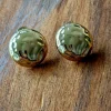 Pendientes botón de acero dorado