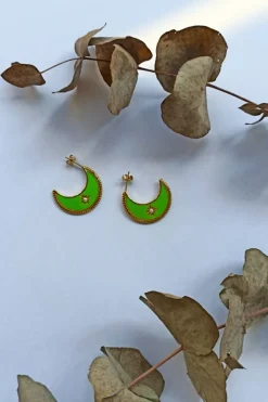 Pendientes media luna en color verde de acero inoxidable