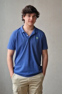 Polo de hombre azul lavado