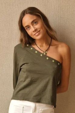 Top asimétrico con estrellas verde militar