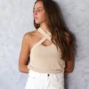 Top halter Limens con tira ancha cruzada beige