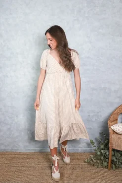 Vestido Brigitte de cuadro vichy camel