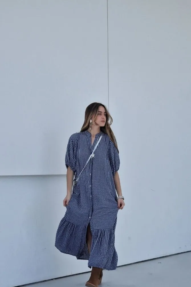 Vestido con botones vichy azul marino
