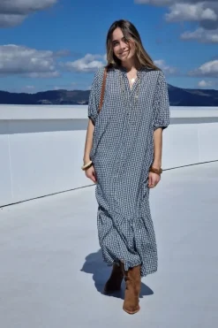 Vestido con botones vichy gris