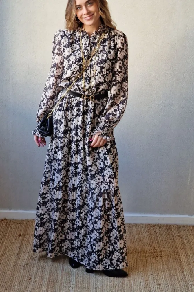 Vestido de flores negro y beige