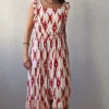 Vestido fresa estampado ikat con volantes y lazo en la espalda