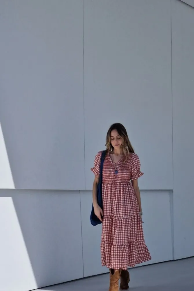Vestido fruncido vichy coral