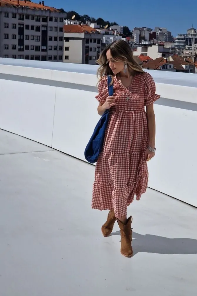 Vestido fruncido vichy coral