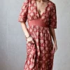 Vestido hoja manga corta y escote estampado caldero