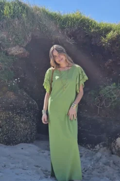 Vestido largo con manga volante puntilla