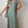 Vestido largo cuello pico verde militar